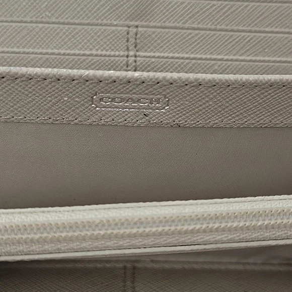 Coach Multicolor Signature Tote and Wallet Set - Picture 14 of 16